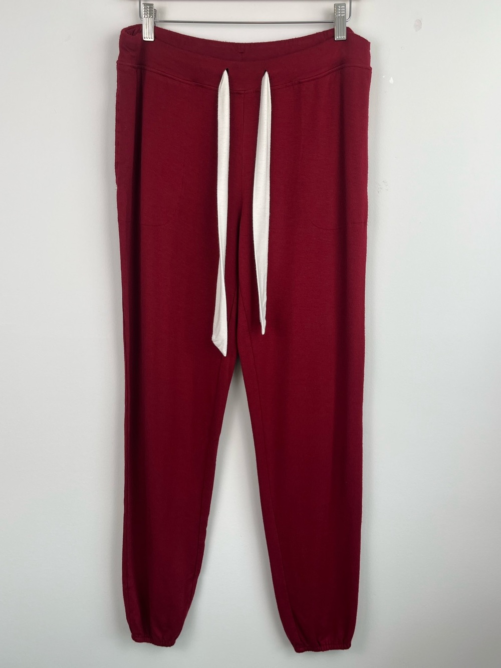 Soma Wknd burgundy rayon spandex drawstring waist jogger style lounge pants, S.